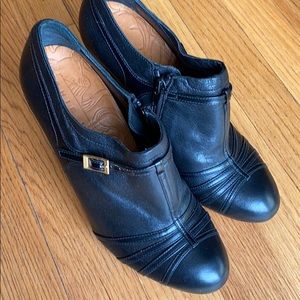 Chie Mihara booties size 37.5